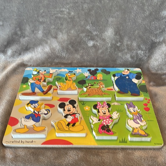 Melissa & Doug DISNEY Mickey Mouse Clubhouse Wooden Chunky Puzzle 8 pcs Minney - Picture 2 of 6